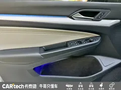 2021 Volkswagen Golf 280TSI DSG Pro — фото 7