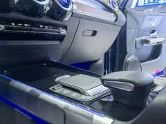 2021 Mercedes-Benz GLB 200, синий — фото 17