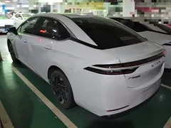 2025 Aion 53.241kWh, белый — фото 5