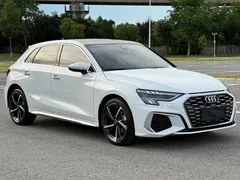 2023 Audi A3 Sportback 35 TFSI, белый — фото 3