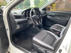 2022 Toyota Yaris L Zhixuan X 1.5L CVT PLUS, белый — фото 4