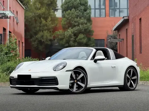 2023 Porsche 911 Targa 4 3.0T