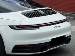 2023 Porsche 911 Targa 4 3.0T, белый — фото 7