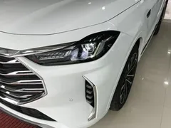 2021 Jetour X70 PLUS 1.6T DCT PRO+ 7-seat, белый — фото 24