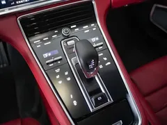 2022 Porsche Panamera 4S Sport Turismo 2.9T — фото 24