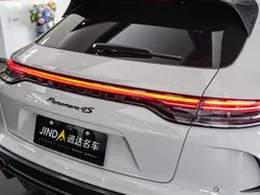 2022 Porsche Panamera 4S Sport Turismo 2.9T — фото 29