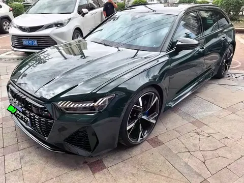 2022 Audi RS 6 4.0T Avant