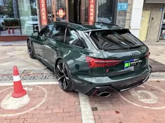2022 Audi RS 6 4.0T Avant, зелёный — фото 4