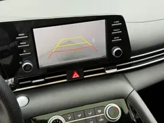 2022 Hyundai Elantra 1.5L CVT GLX Elite, белый — фото 17