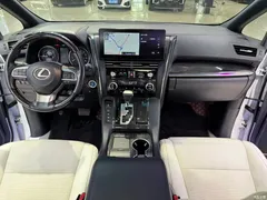 2020 Lexus LM 300h seven-seater elegant — фото 5