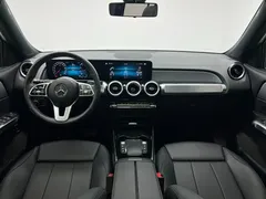 2021 Mercedes-Benz GLB 180, белый — фото 17