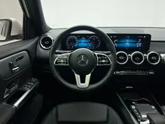 2021 Mercedes-Benz GLB 180, белый — фото 18