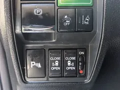 2019 Honda Elysion 2.0L Hybrid Luxury — фото 13