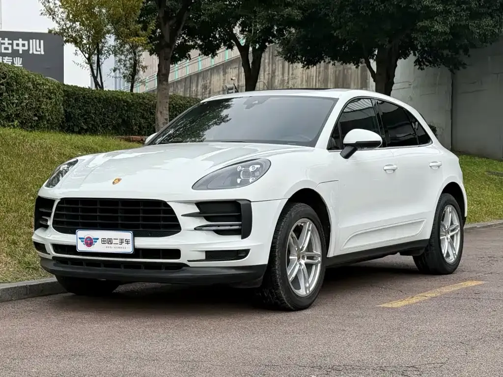 2020 Porsche Macan 2.0T