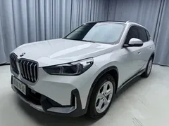 2023 BMW X1, белый — фото 1