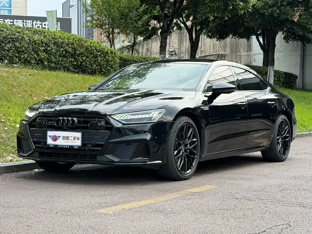 2022 Audi A7L A7 L 45 TFSI quattro S-line