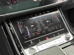 2022 Audi A8 New Energy A8L 60 TFSIe quattro Collection — фото 18