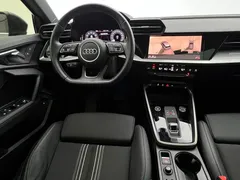 2021 Audi A3 Sportback 35 TFSI — фото 11