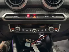 2022 Audi Q2L 35 TFSI Fashion Sport, белый — фото 17