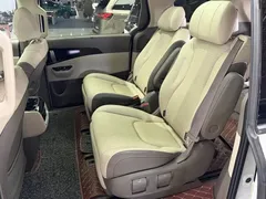 2021 Kia Carnival 2.0T Flagship, белый — фото 17