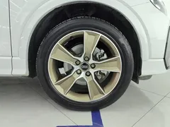 2023 Audi Q2L 35TFSI, белый — фото 6