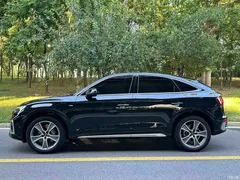 2022 Audi Q5L Sportback 40 TFSI Luxury — фото 4