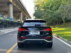 2022 Audi Q5L Sportback 40 TFSI Luxury — фото 22