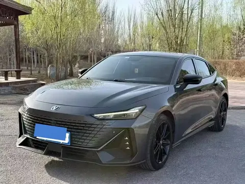 2023 Changan UNI-V 1.5T exclusive