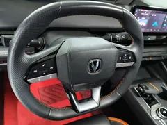 2023 Changan UNI-V 1.5T exclusive — фото 18