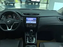 2022 Nissan Qashqai 2.0L CVT XV Smart Enjoy — фото 12