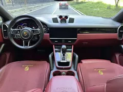 2022 Porsche Cayenne Coupe 3.0T Platinum, белый — фото 6