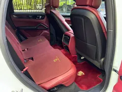 2022 Porsche Cayenne Coupe 3.0T Platinum, белый — фото 8