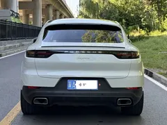 2022 Porsche Cayenne Coupe 3.0T Platinum, белый — фото 17