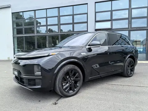 2023 Li Auto L8 Air