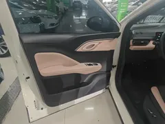 2025 BYD Seagull 305km Freedom, белый — фото 12