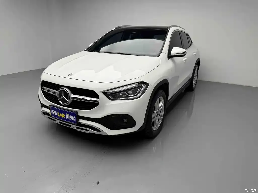 2023 Mercedes-Benz GLA changed to GLA 200