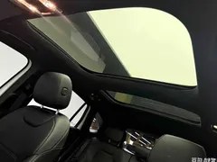 2023 Mercedes-Benz GLA changed to GLA 200 — фото 13