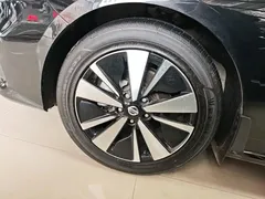 2021 Nissan Teana 2.0L XL Comfort, чёрный — фото 23