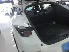 2022 Changan UNI-T 1.5T Premium, белый — фото 5