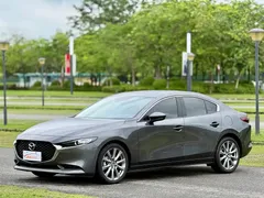 2021 Mazda 3 2.0L AT — фото 1