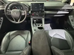 2019 Toyota Avalon Hybrid 2.5L Luxury National VI, чёрный — фото 8