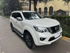 2020 Nissan Terra 2.5L XL Upper 4WD AT 4WD Luxury — фото 3