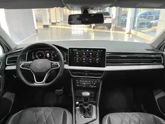 2023 Volkswagen Tiguan L 280TSI AT 2WD Limited Edition, белый — фото 9