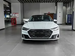 2022 Audi A7 L 45 TFSI S-line Building Dreams and Youth — фото 2