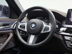 2021 BMW 5 Series 530Li Leading M Sport Package, чёрный — фото 10
