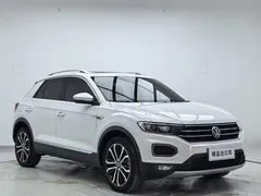 2021 Volkswagen T-Roc 280TSI DSG 4WD Luxury Smart Connect, белый — фото 3