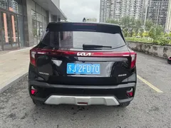 2023 Kia Seltos 1.5L CVT Comfort, чёрный — фото 3