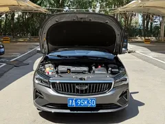 2022 Geely Emgrand 4 1.5L CVT — фото 7