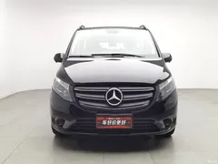 2021 Mercedes-Benz Vito 2.0T Elite 7 seats — фото 2