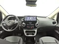 2021 Mercedes-Benz Vito 2.0T Elite 7 seats — фото 12